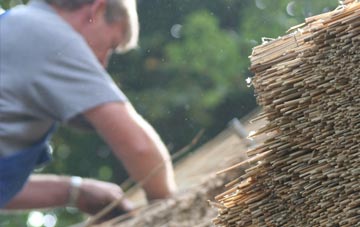 professional Tettenhall Wood thatchers